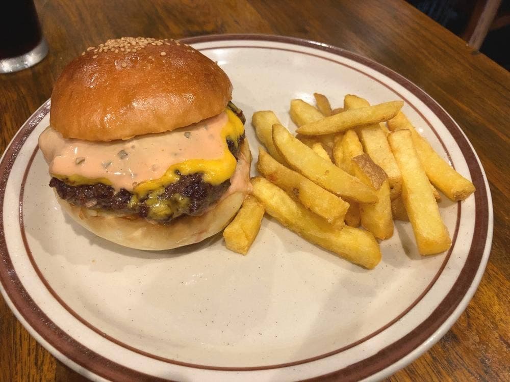 Hyoe's BURGERS+FRIES