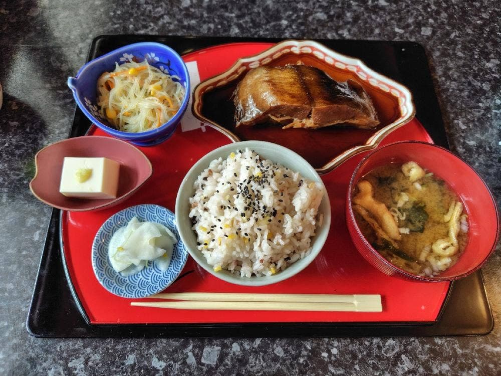 たつ福