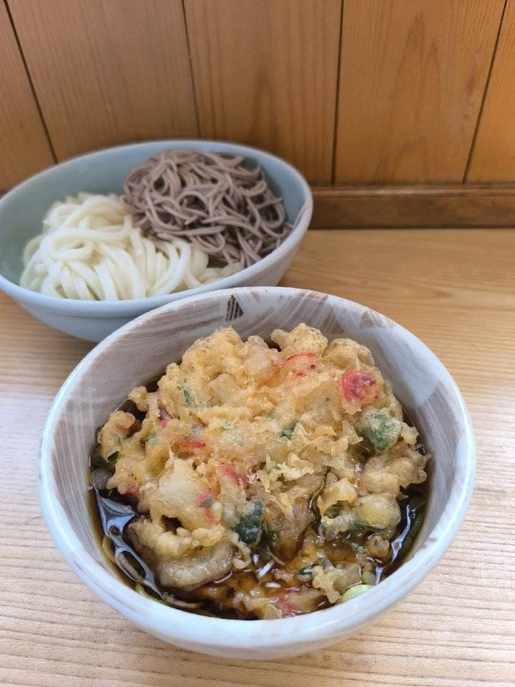 新井 こう平製麺所