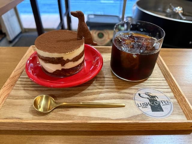 LUSH COFFEE ROASTER and LABORATORY - サブ画像3