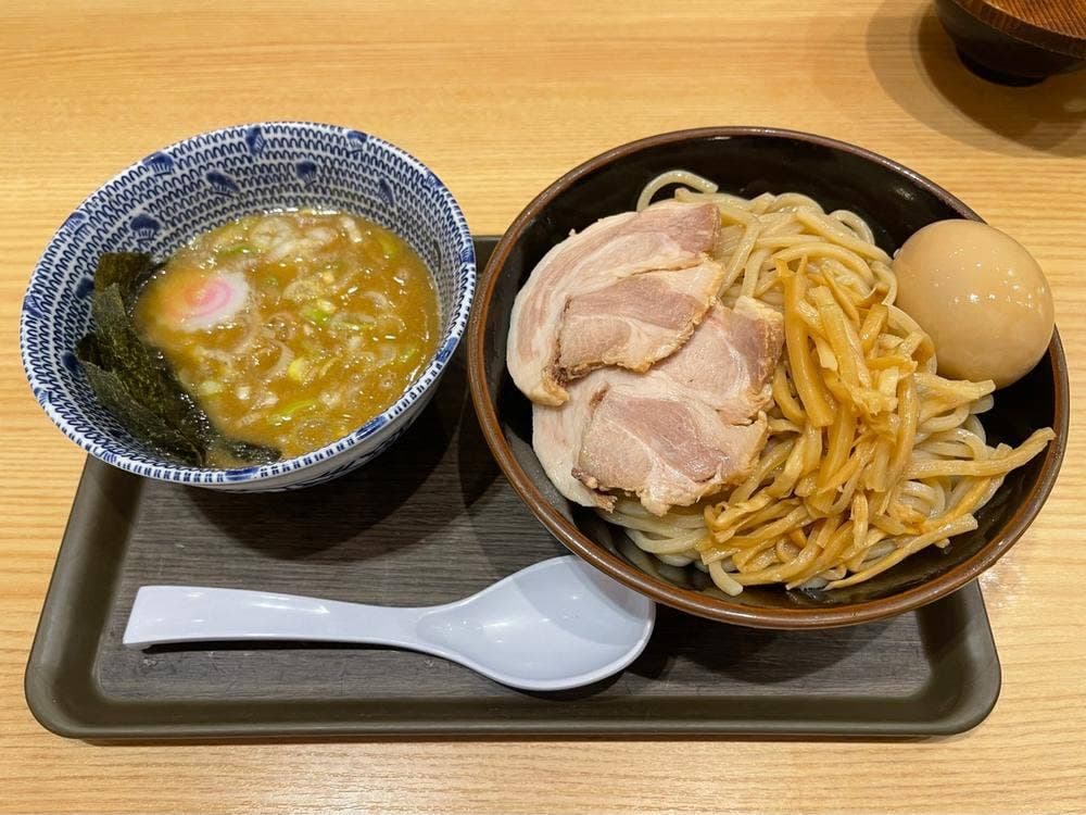 舎鈴 田町駅前
