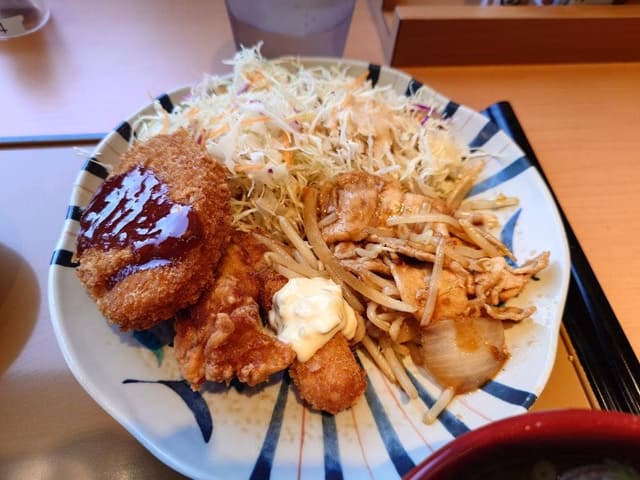 やよい軒 倉敷連島店 - サブ画像1