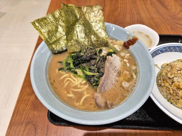 正統派横浜家系らーめん 金澤家 - サブ画像3