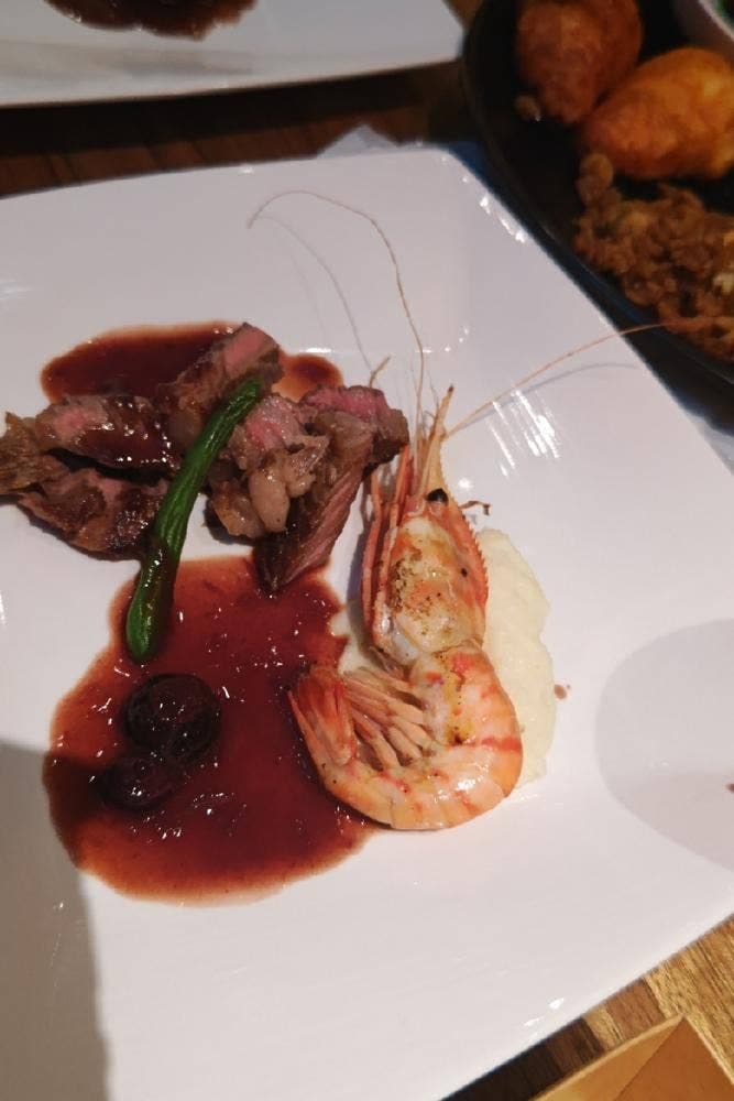 DIAMOND CLUB LOUNGE sponsored by ANA