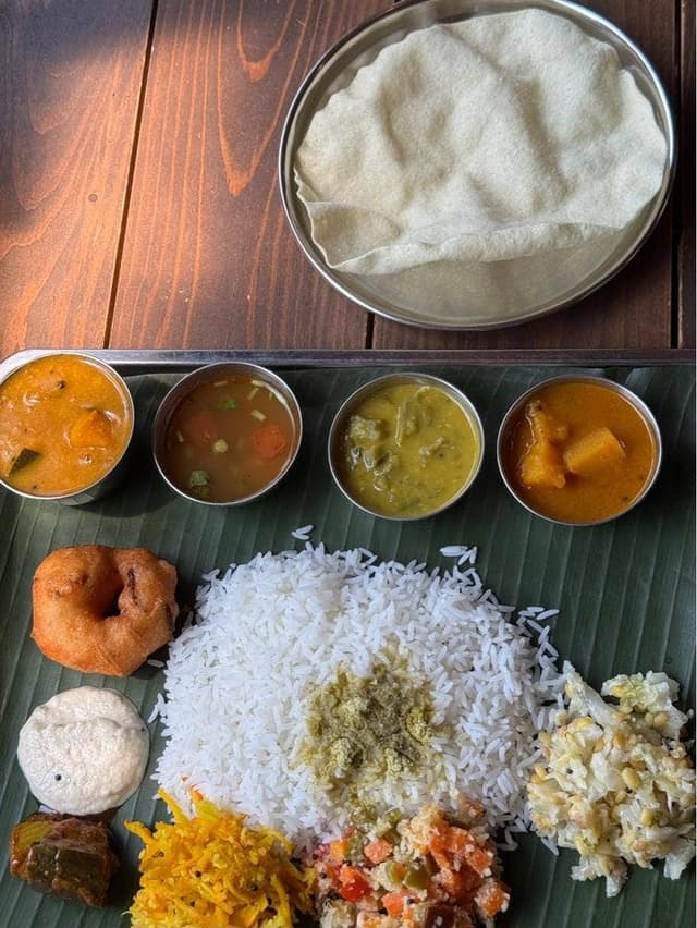 南インド料理店 NEFAARA - サブ画像1