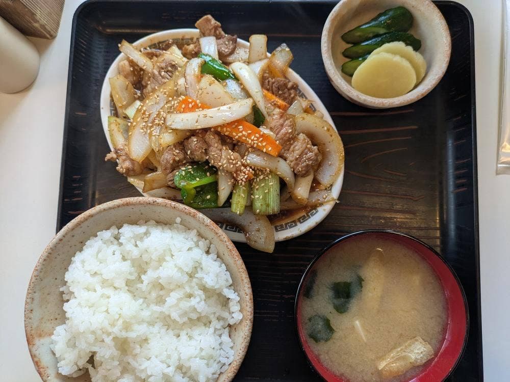 とんかつ よしえ