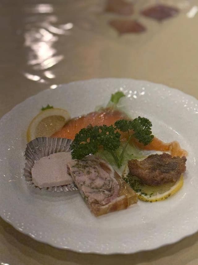 スコット本店・新館 - サブ画像1