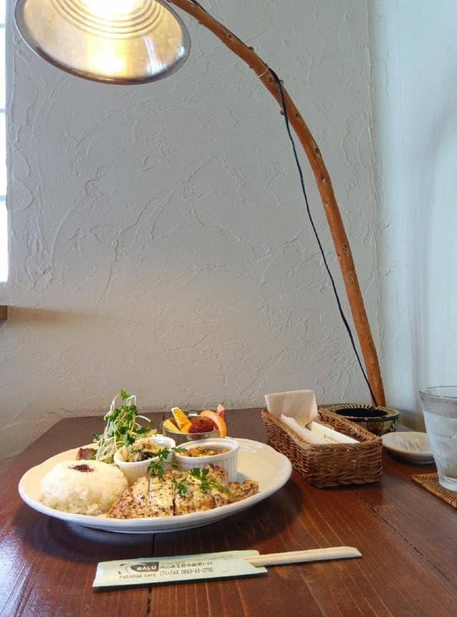 パラダイス カフェ ナルー - サブ画像3