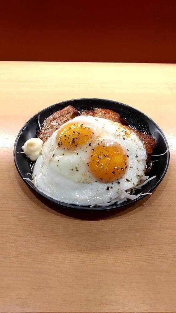 片岡肉じろう