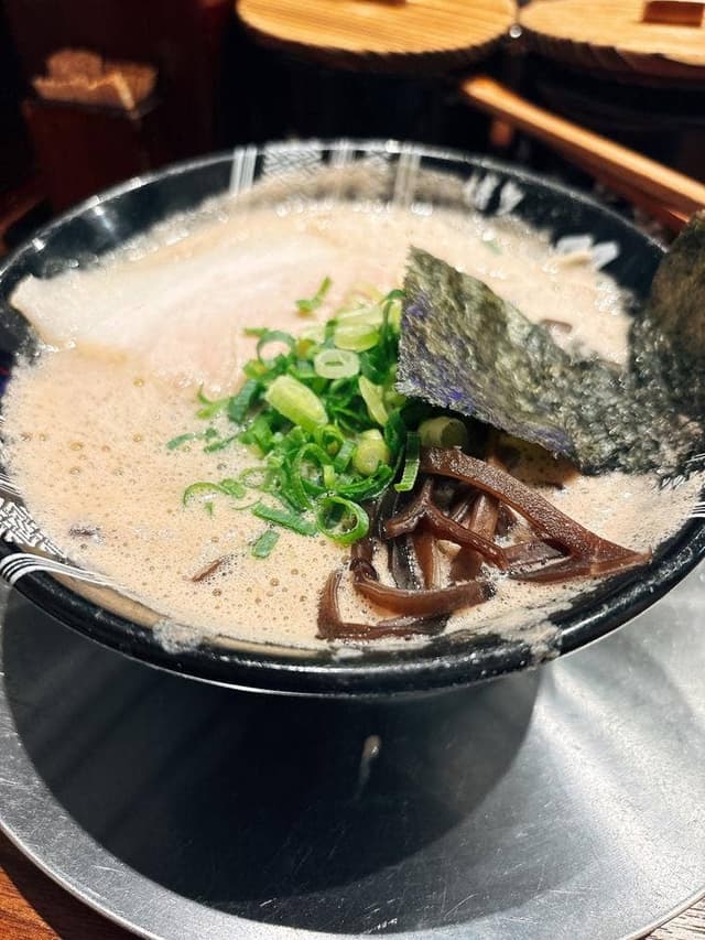 博多一双 新横浜ラーメン博物館店 - サブ画像3