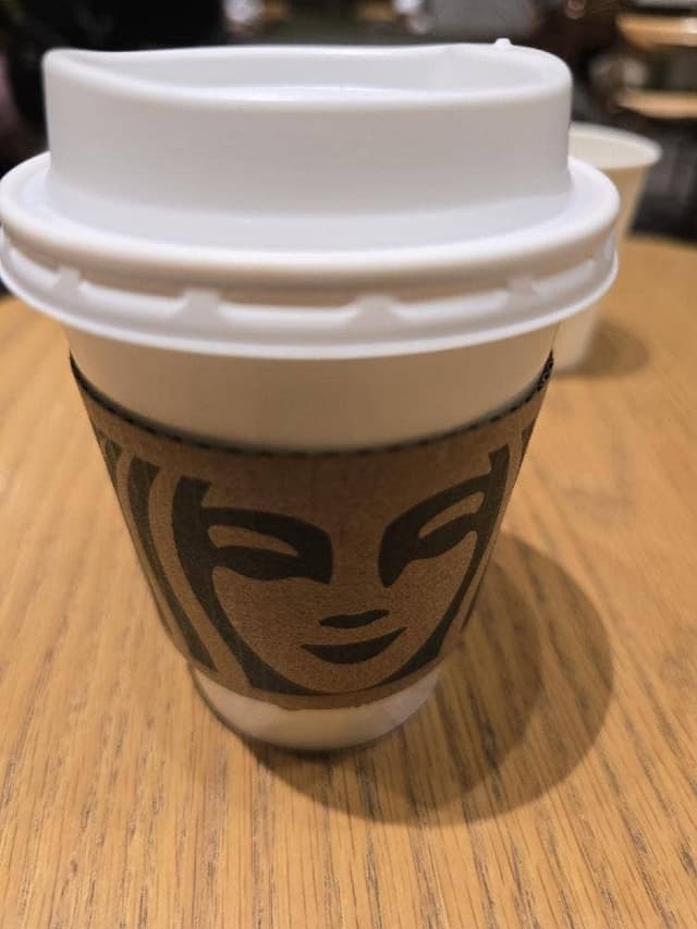 スターバックス コーヒー JR三島駅南口店 - サブ画像1