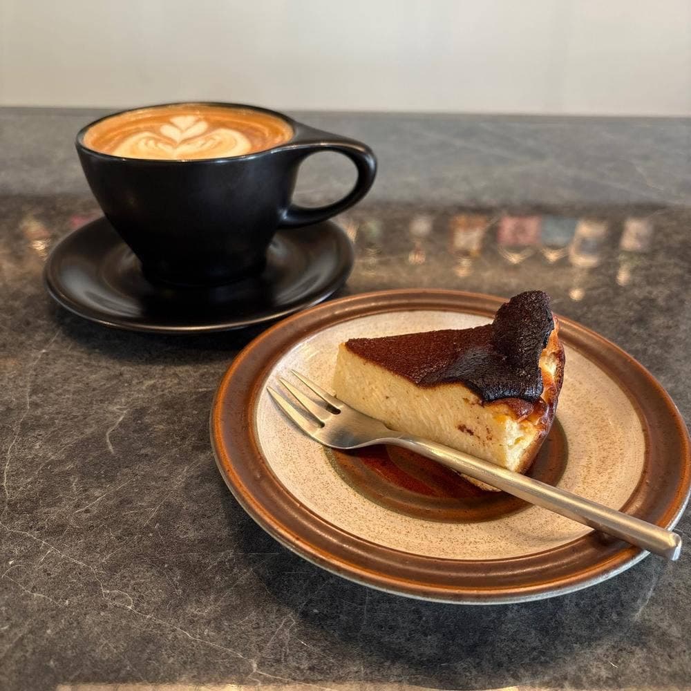 COFFEE & BURGER VESSO