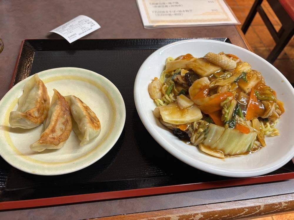 餃子の市 飛龍閣