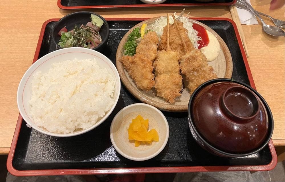 鮪小屋本店 ユニモール店