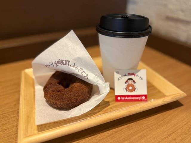 ペコちゃんmilkyドーナツ マークイズみなとみらい店 - サブ画像1