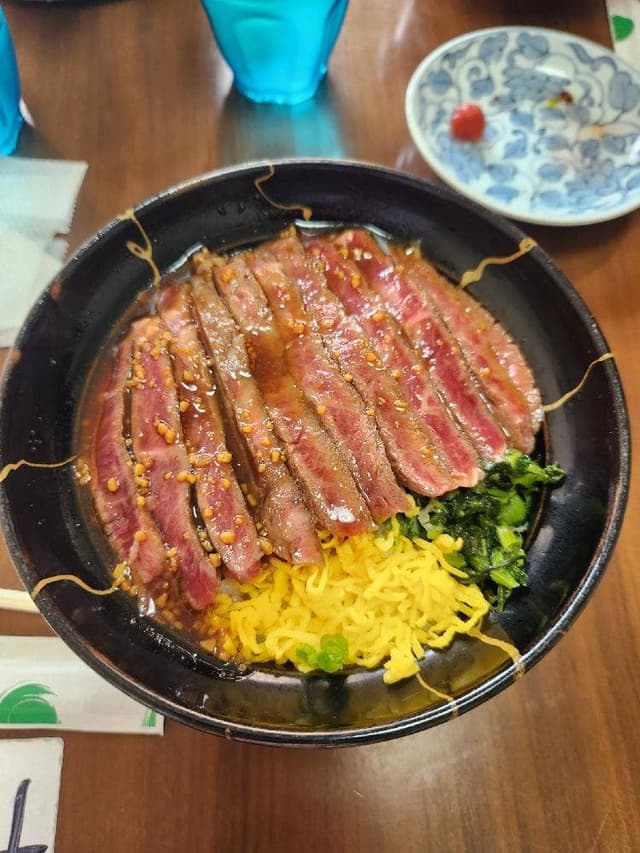 めしのやまいち - サブ画像2