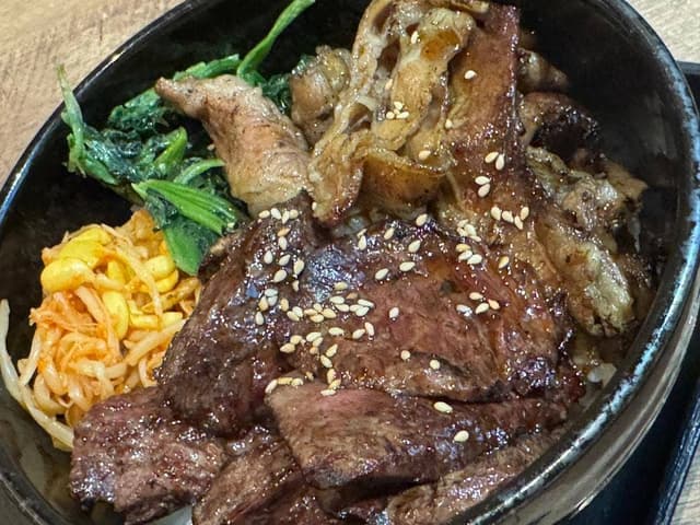 石臼挽き生そば 炭火焼肉丼 さくら - サブ画像2