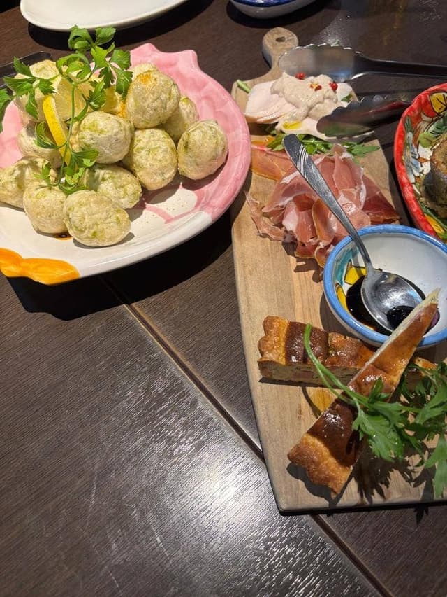 ピッツェリアオオサキ - サブ画像1