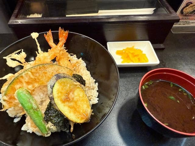 天亭なんばウォーク店 - サブ画像2