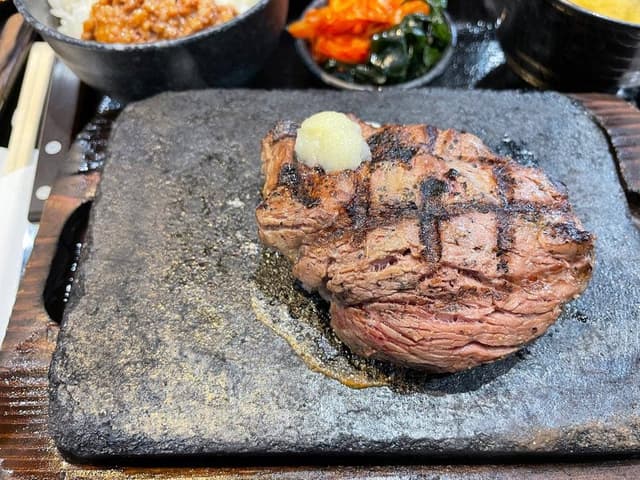感動の肉と米 みよし店 - サブ画像3