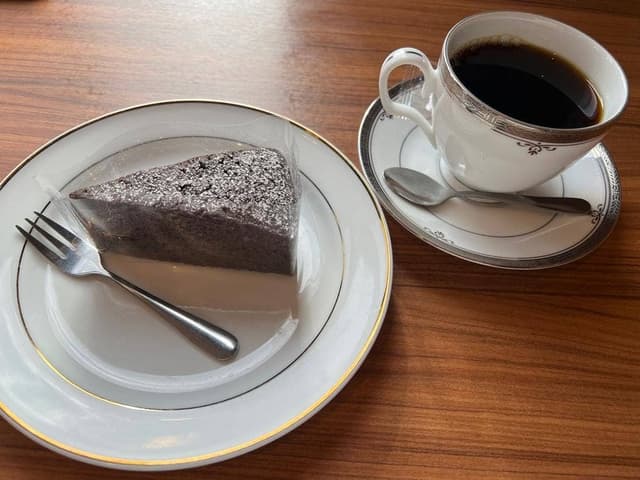 ユトリ珈琲店 加賀温泉駅前店 - サブ画像1