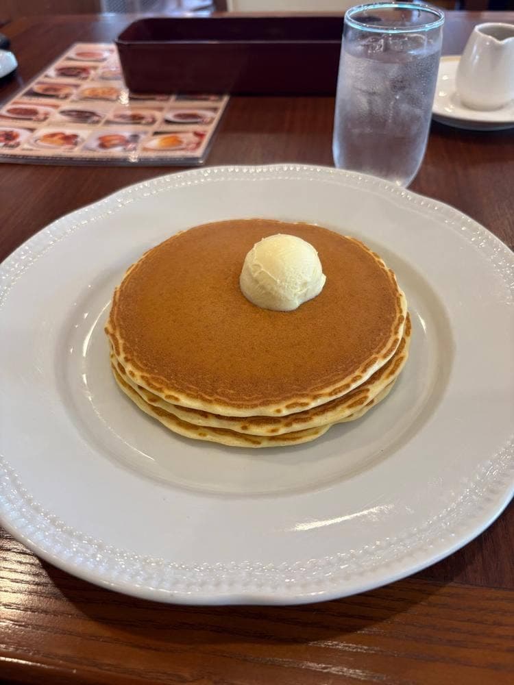 ロイヤルホスト 三国店