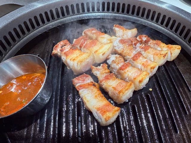 ヨプの王豚塩焼 吉祥寺店 - サブ画像1