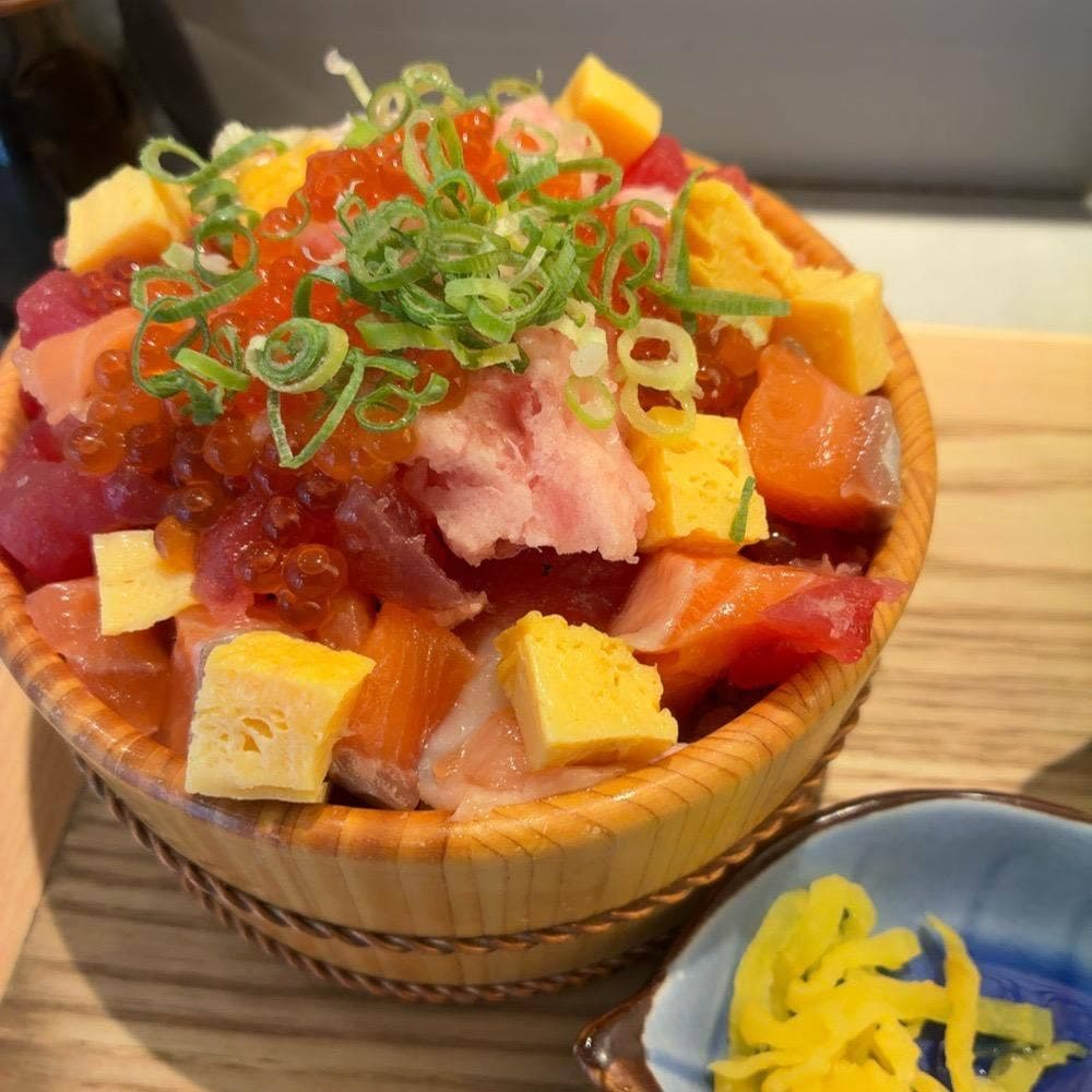 スシモン 赤坂見附店