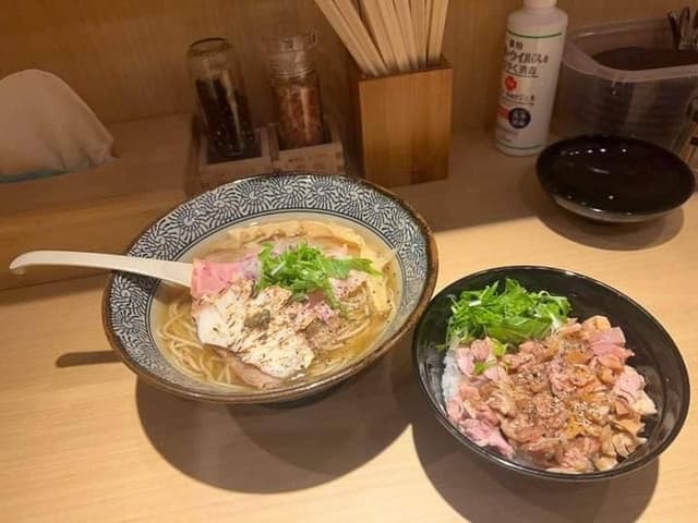 鴨と蟹 中華そば 勢 - サブ画像2