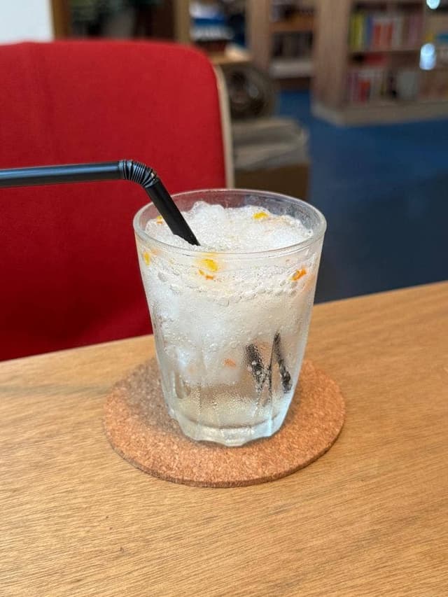 本と喫茶パラード - サブ画像1