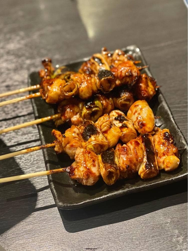 串屋松吉