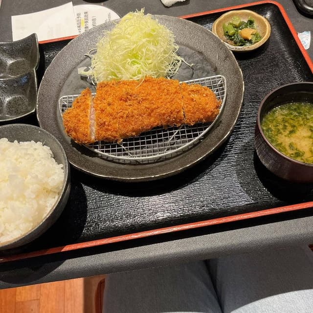 とんかつ三矢 とんかつ ポークソテー専門店 - サブ画像3