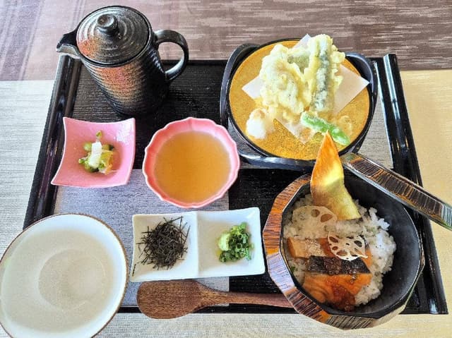 太閤山カントリークラブレストラン - サブ画像1