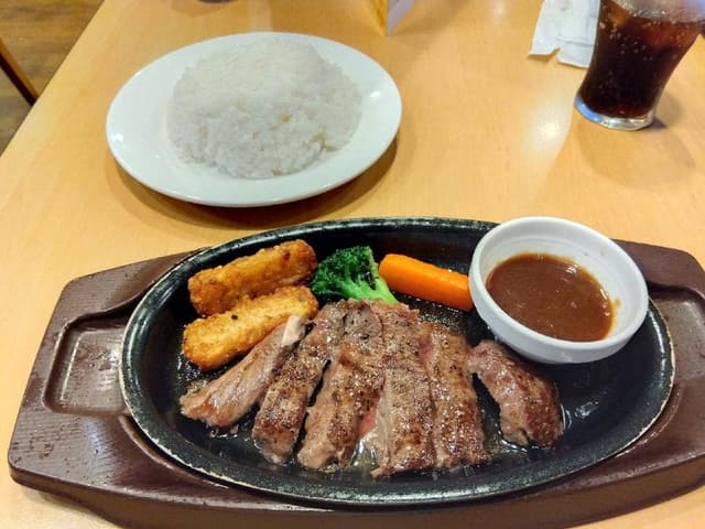 ガスト 下平間店 - サブ画像3