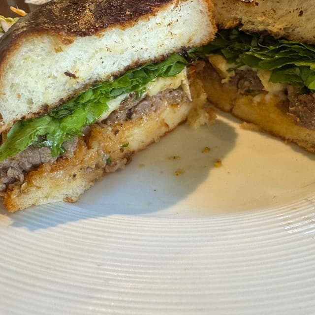 craft burger & dining THE ROOTS - サブ画像3
