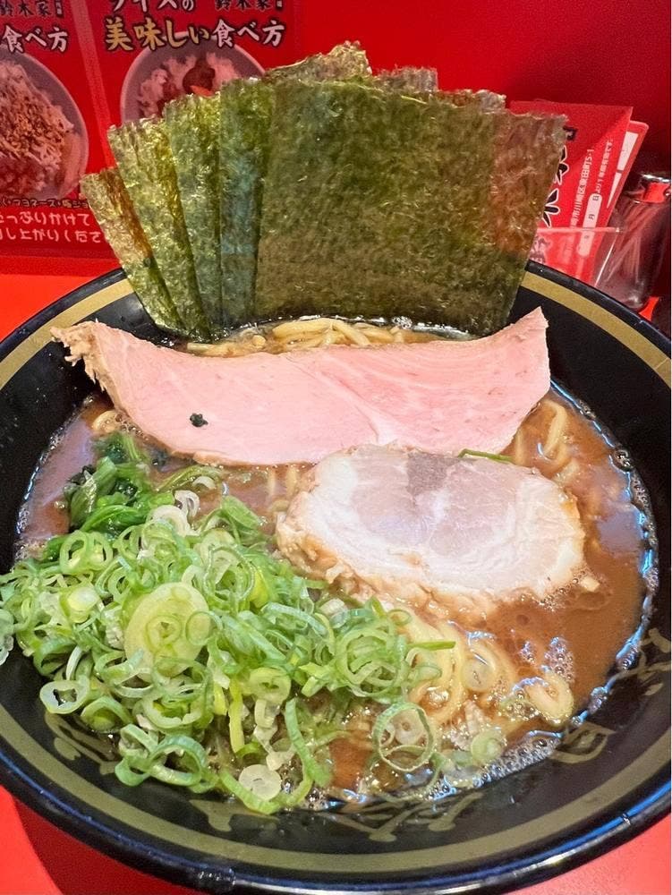 横濱家系ラーメン 二代目鈴木家