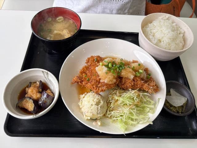 炭火焼食堂 いしかわ屋 - サブ画像1