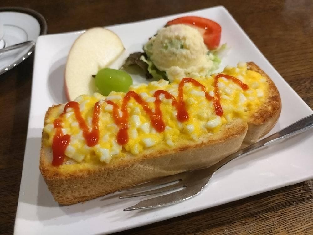 フェイマスドア