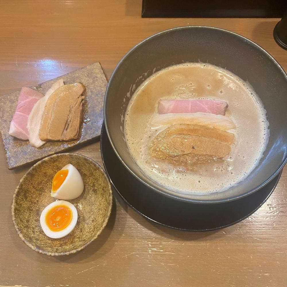 小麦と焼きあご すぐれ