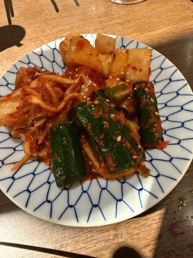 焼肉・ホルモンシンラ - サブ画像1