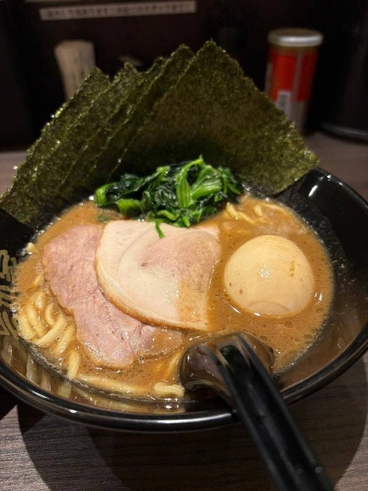 濃厚豚骨ラーメン 岩本家