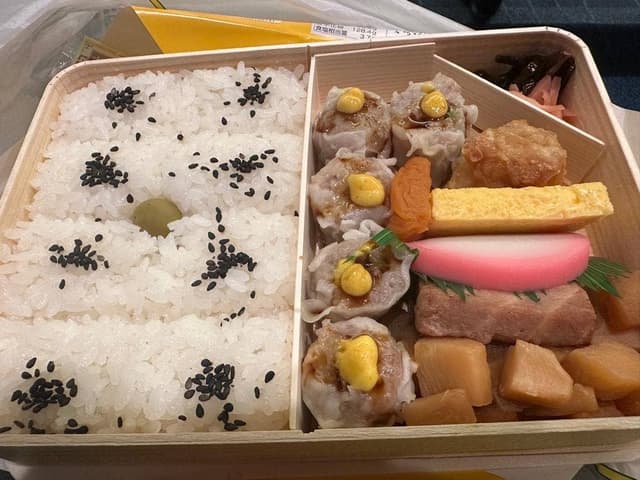 崎陽軒 羽田空港第1ターミナル店 - サブ画像1