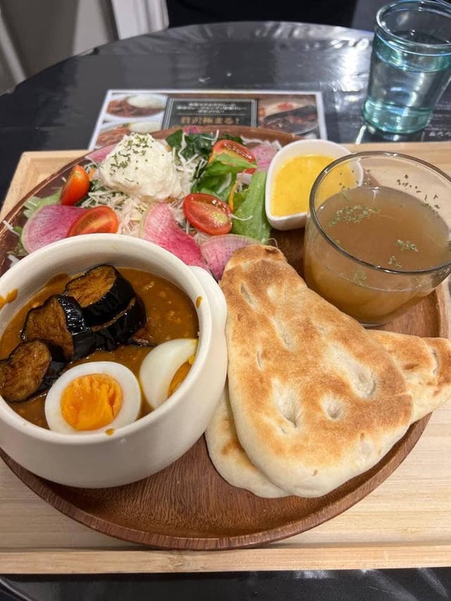 とろ肉カレー ロリコズキッチン - サブ画像1