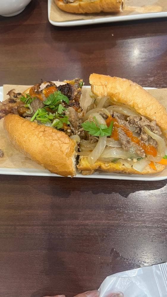 フォー89 綱島店 - サブ画像1