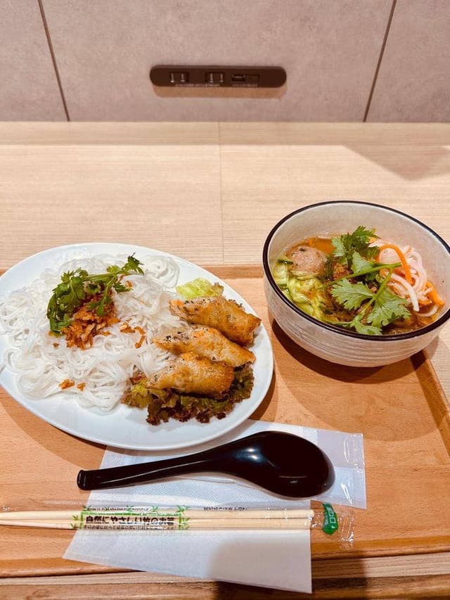 BANH MI XIN CHAO 松戸駅前店 - サブ画像2