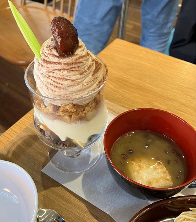 里の菓茶房 恵那川上屋 栗里宿 恵那峡店 - サブ画像2