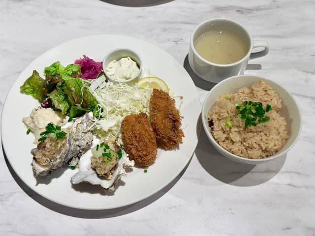 8TH SEA OYSTER Bar 横浜モアーズ店 - サブ画像3