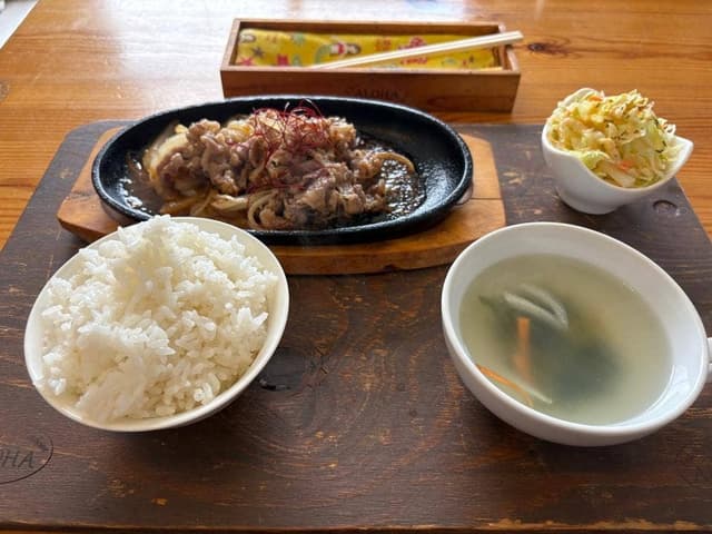 Beach Cafe&Outdoor "ALOHA" - サブ画像1