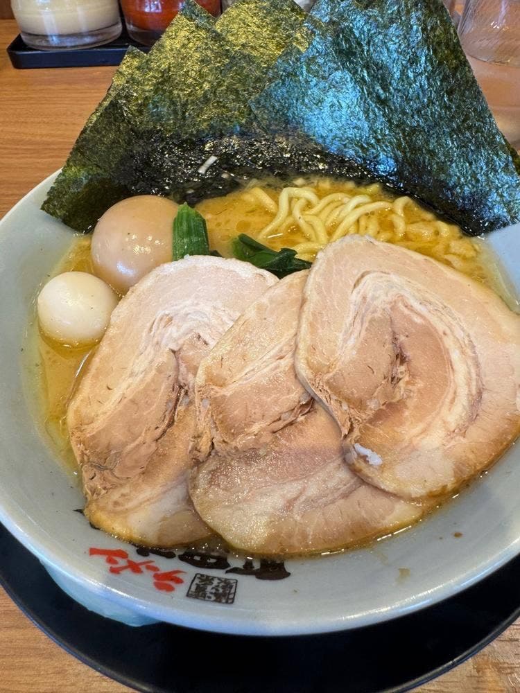 横浜家系ラーメン 町田商店 本巣店