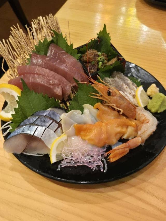 寿司と浜焼きセンター ニューやすし - サブ画像1